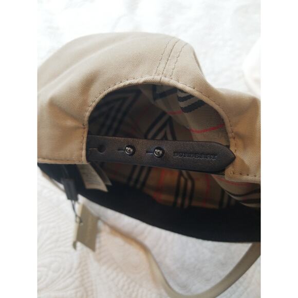 Burberry Vintage Check Baseball Cap w/ Clear Visor Beige Plaid M/L NWT